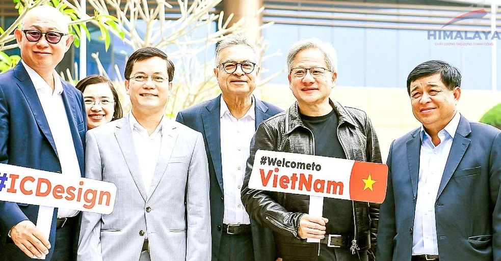 Chủ tịch, Tổng Giám đốc Tập đoàn NVIDIA Jensen Huang đến Việt Nam