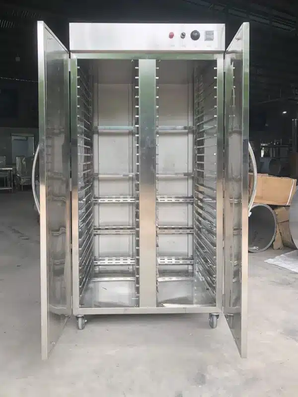 Tủ giữ ấm 100 khay suất ăn