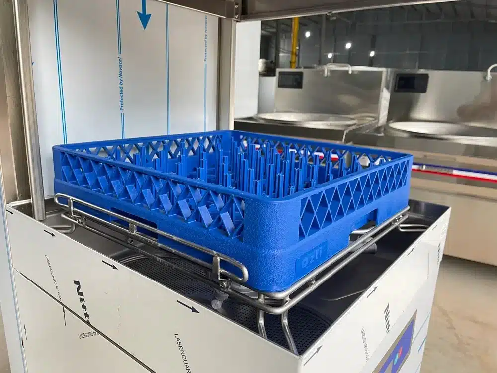 Máy rửa bát công nghiệp cửa sập